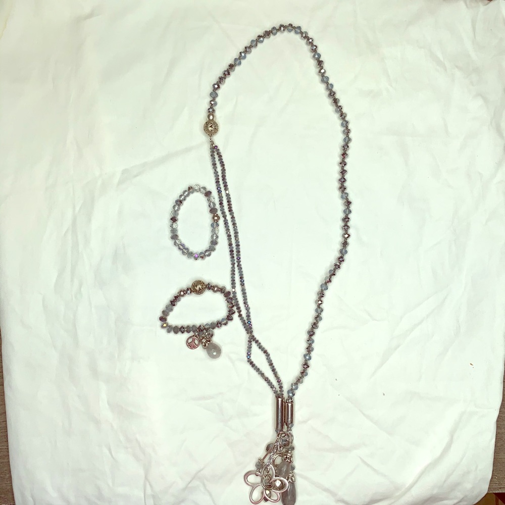 Blue gray necklace and bracelet
